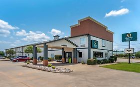 Quality Inn & Suites Demopolis